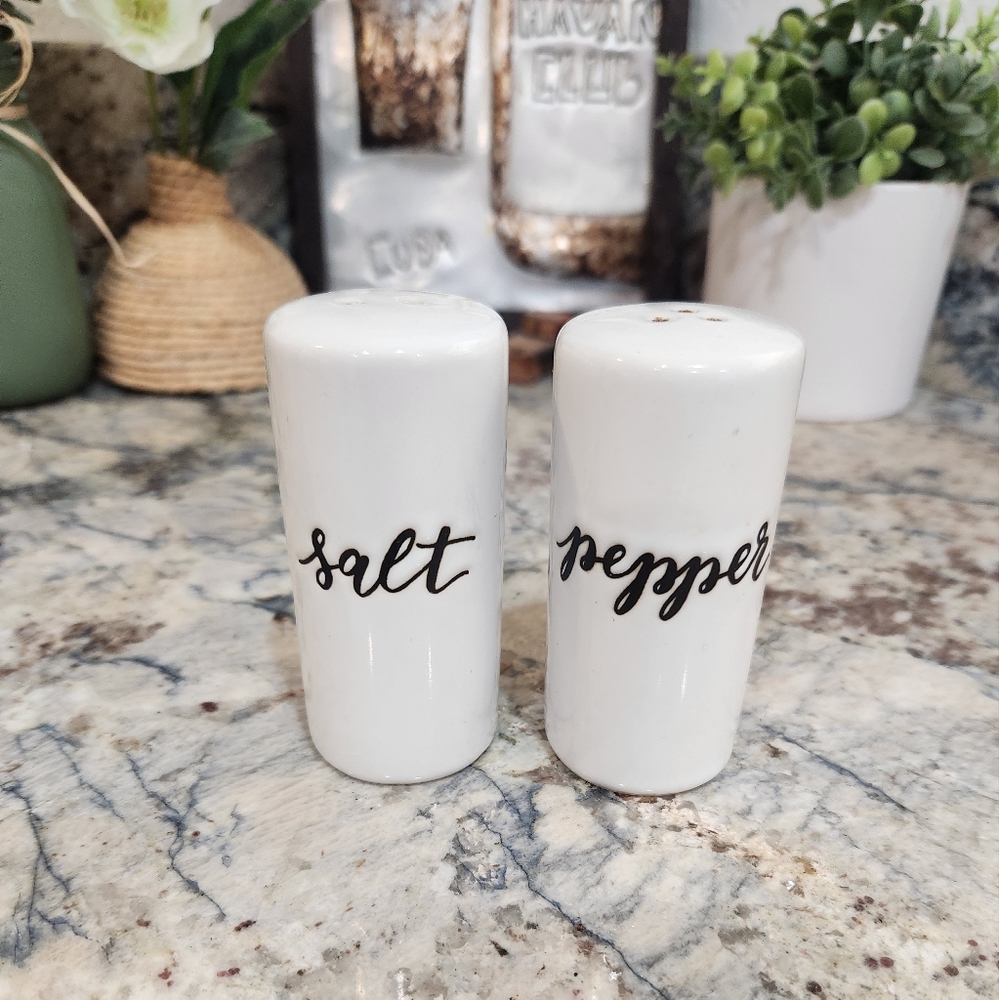 Threshold - Salt & Pepper Shaker Set